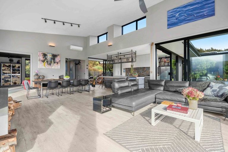 Photo of property in 48 Kanuka Rise, Albert Town, Wanaka, 9305