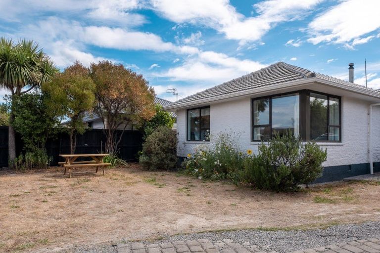 Photo of property in 132 Pacific Road, North New Brighton, Christchurch, 8083