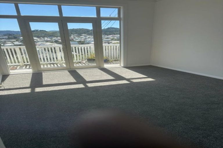 Photo of property in 22 Lawrence Street, Newtown, Wellington, 6021