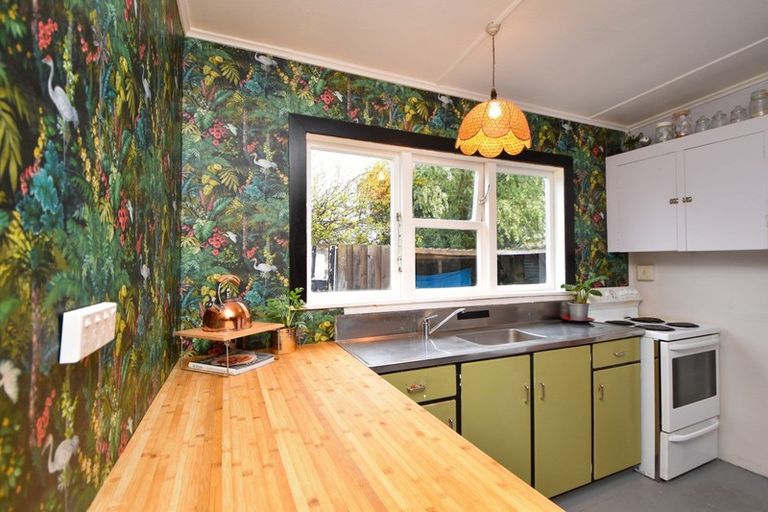 Photo of property in 6 Nobel Street, Carterton, 5713