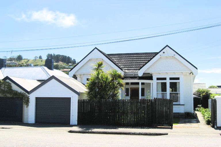 Photo of property in 2 Hardwicke Street, Sumner, Christchurch, 8081