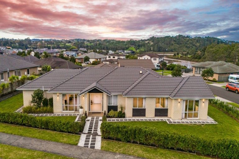 Photo of property in 57 Pohutukawa Parade, Riverhead, 0820