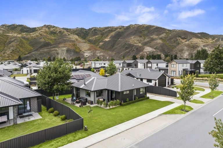 Photo of property in 3 Searle Drive, Cromwell, 9310