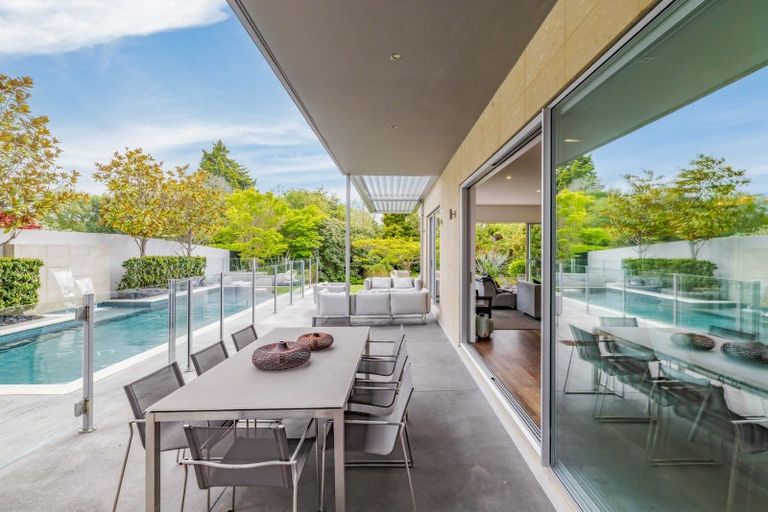 Photo of property in 45 Waiwetu Street, Fendalton, Christchurch, 8052