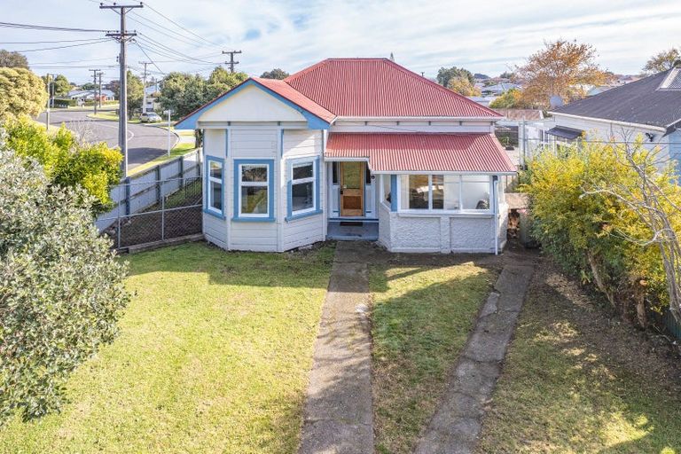 Photo of property in 22 Cambridge Street, Gonville, Whanganui, 4501