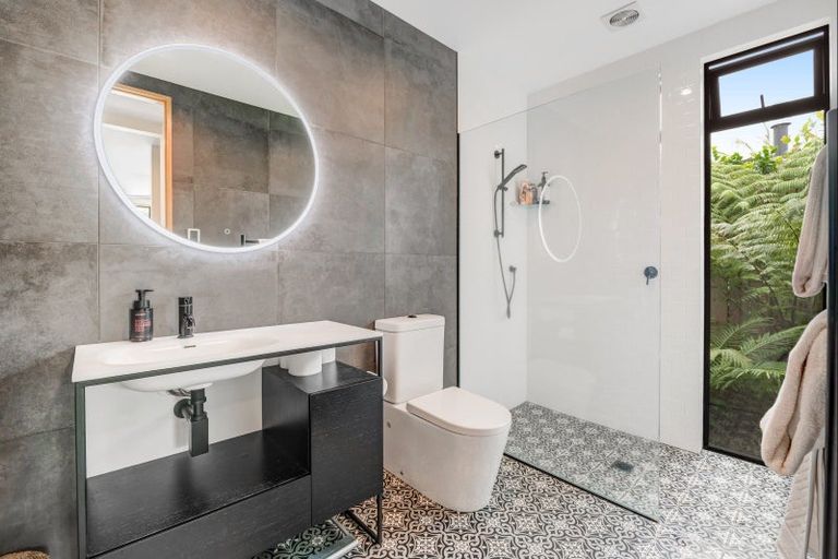 Photo of property in 59 The Circle, Manly, Whangaparaoa, 0930