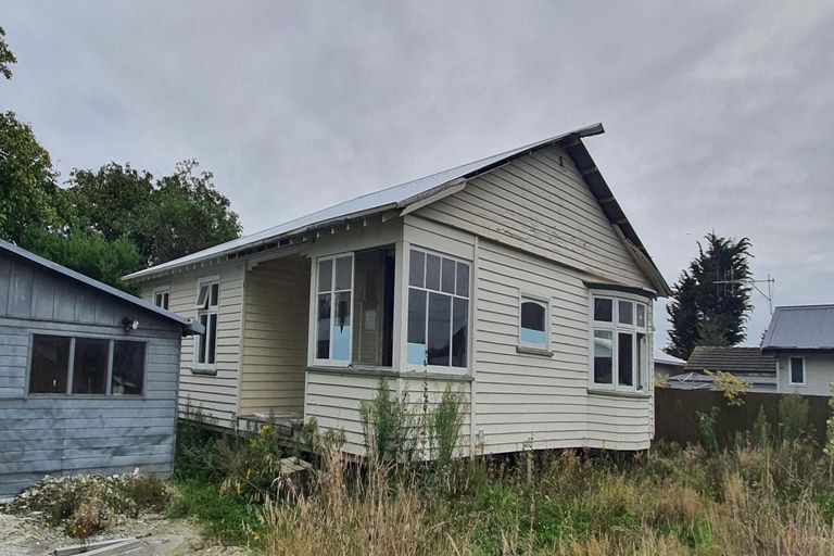 Photo of property in 18 Edward Street, Waimate, 7924
