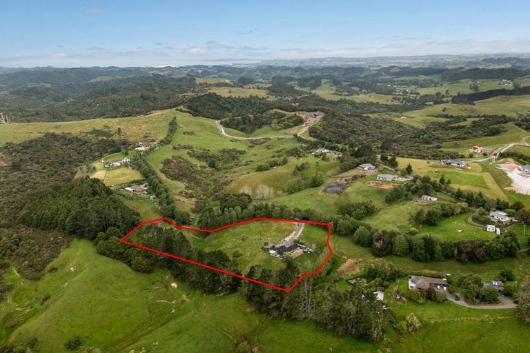 Photo of property in 210c Monowai Road, Wainui, Silverdale, 0994