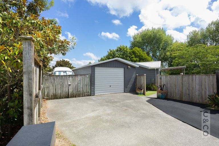Photo of property in 11 Murray Way, Waimauku, 0812