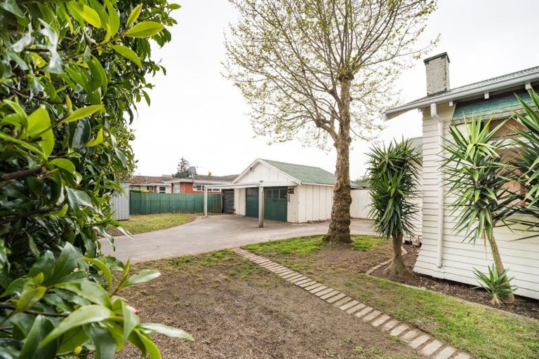 Photo of property in 4 Rainforth Street, Roslyn, Palmerston North, 4414
