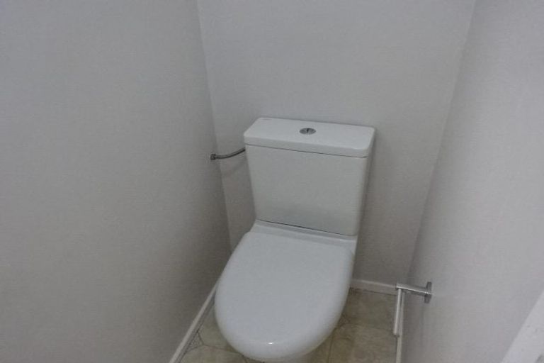 Photo of property in 83 Tiri Road, Tindalls Beach, Whangaparaoa, 0930