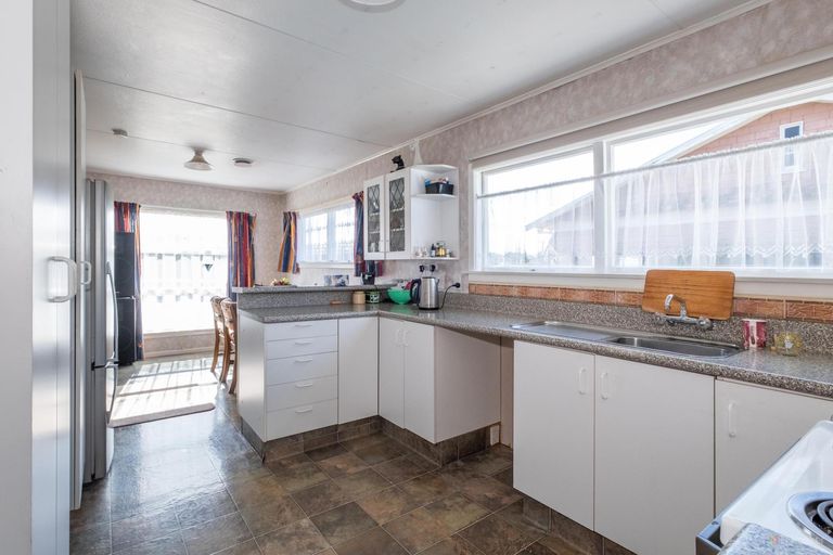 Photo of property in 6 Connolly Street, Geraldine, 7930