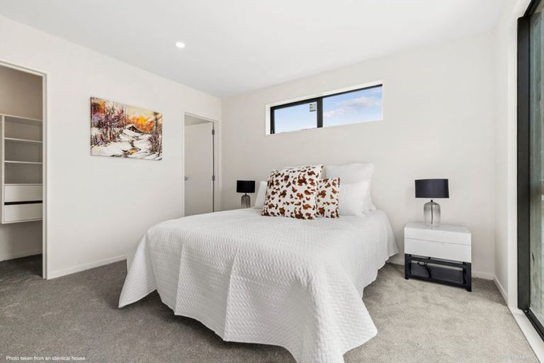 Photo of property in 107 Hamilton Drive, Waiuku, 2123