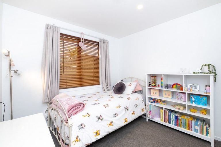 Photo of property in 11 Kowhai Road, Bluff Hill, Napier, 4110