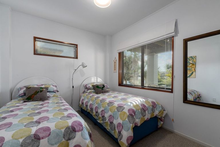 Photo of property in 1/7 Whitby Crescent, Mairangi Bay, Auckland, 0630