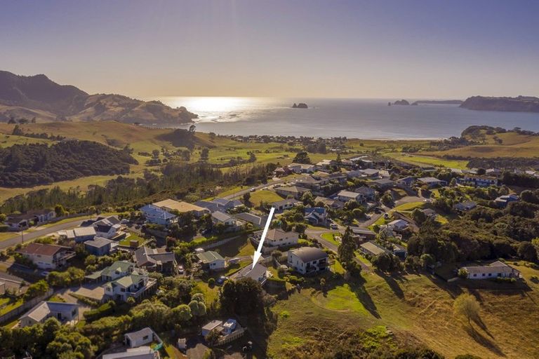 Photo of property in 9 Christa Court, Whitianga, 3510