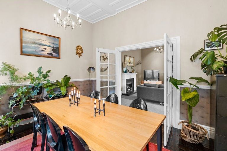 Photo of property in 141 Main Street, Greytown, 5712