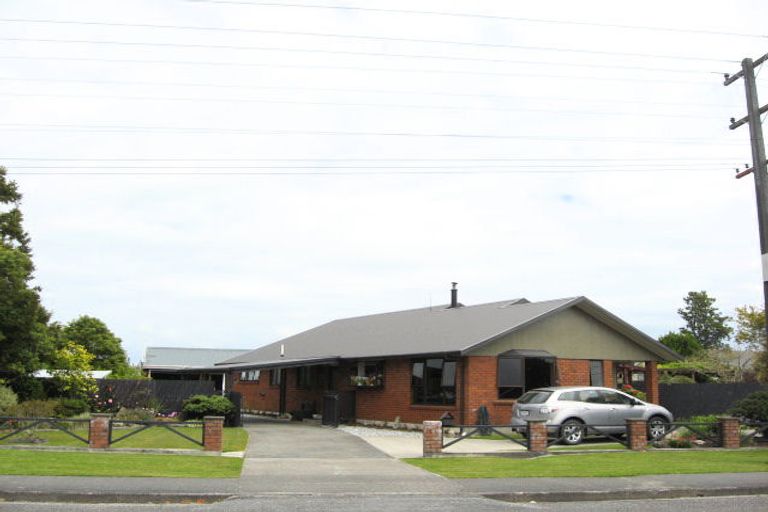 Photo of property in 6 Domett Street, Westport, 7825