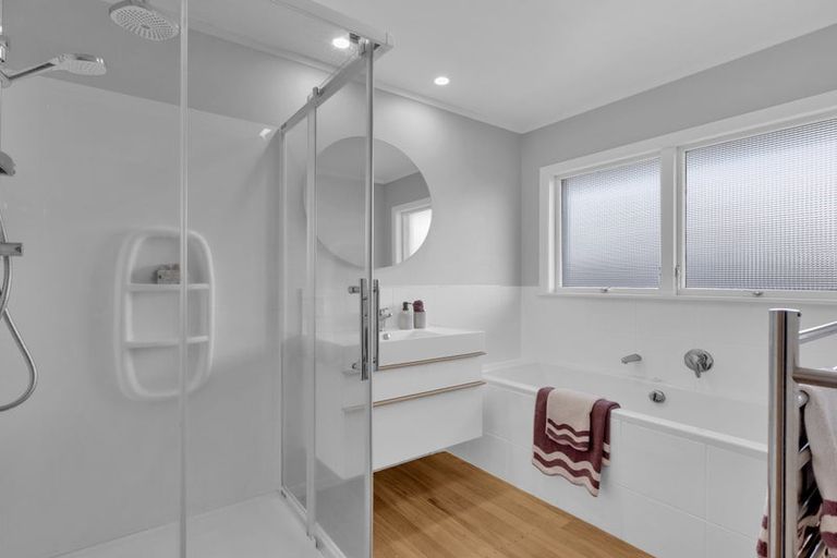 Photo of property in 5 Hobson Street, Maeroa, Hamilton, 3200