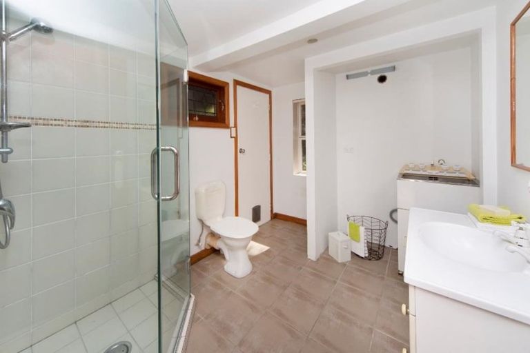 Photo of property in 69 Kohu Road, Titirangi, Auckland, 0604