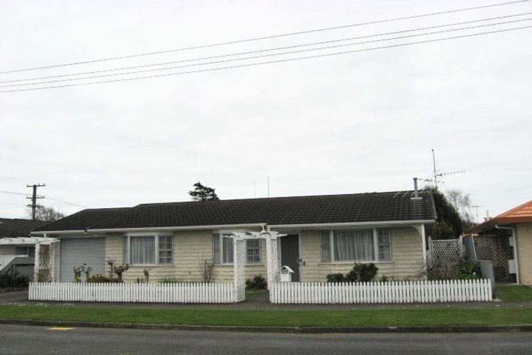 Photo of property in 1a Rugby Street, Levin, 5510
