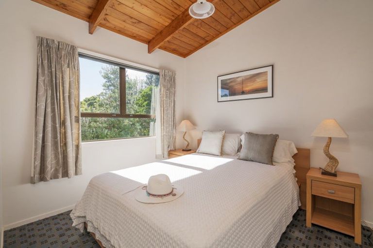 Photo of property in 37 Oyster Drive, Cooks Beach, Whitianga, 3591