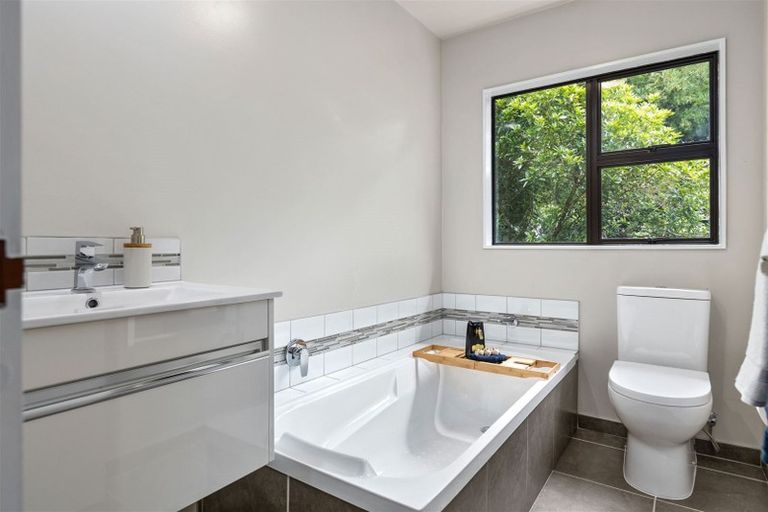 Photo of property in 24 Titoki Street, Lansdowne, Masterton, 5810