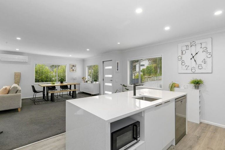 Photo of property in 31a Forest Road, Pinehaven, Upper Hutt, 5019