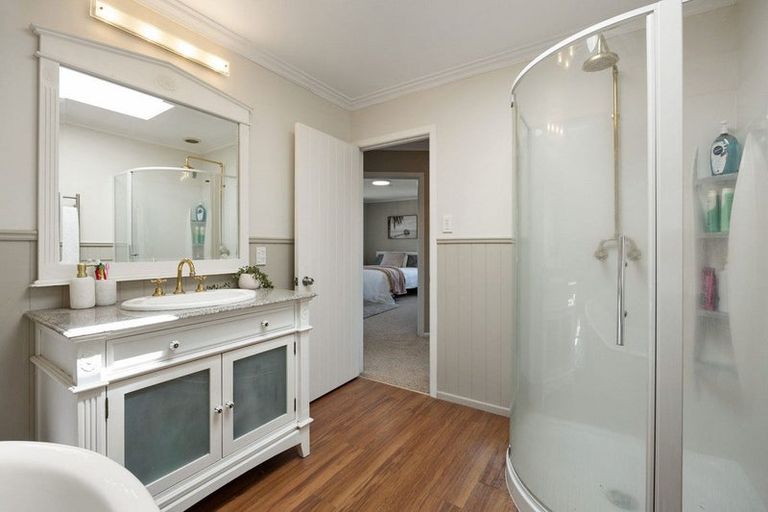 Photo of property in 46 Maclean Street, Cambridge, 3434