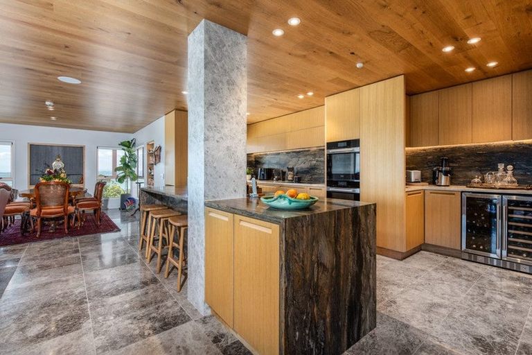 Photo of property in 4/6a The Promenade, Takapuna, Auckland, 0622