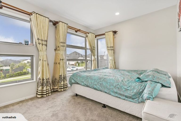 Photo of property in 20 Kingfisher Road, Silverdale, 0932