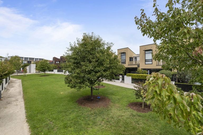 Photo of property in 16 Hastings Street, Hobsonville, Auckland, 0616