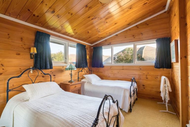 Photo of property in 18 Oregon Drive, Rainbow Point, Taupo, 3330