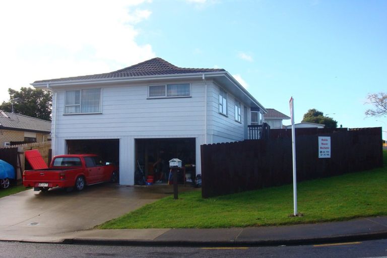 Photo of property in 7 Tudor Road, Henderson, Auckland, 0610