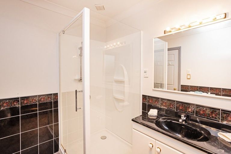 Photo of property in 29 Hardy Street, Strathern, Invercargill, 9812