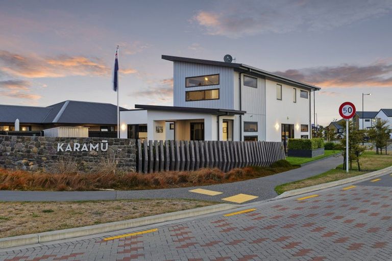 Photo of property in 24 Grey Way, Russley, Christchurch, 8042