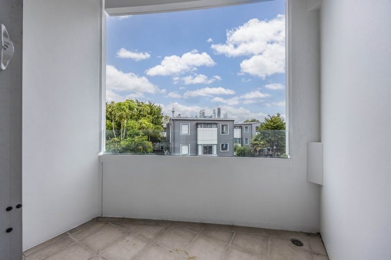 Photo of property in New Mirage, 201/86 The Strand, Parnell, Auckland, 1010