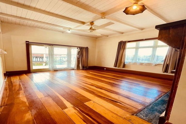 Photo of property in 32 Marne Road, Papakura, 2110