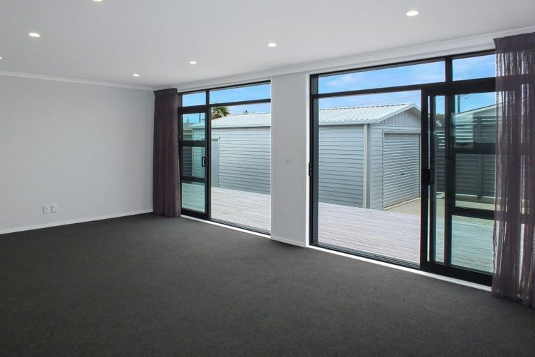 Photo of property in 1a Warren Street, Foxton Beach, 4815