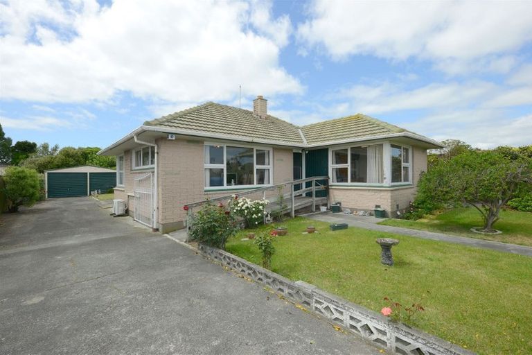 Photo of property in 16 Monowai Crescent, North New Brighton, Christchurch, 8083