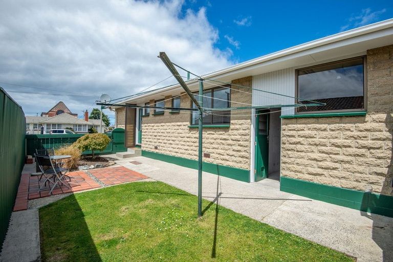 Photo of property in 10 Bellona Street, Saint Kilda, Dunedin, 9012