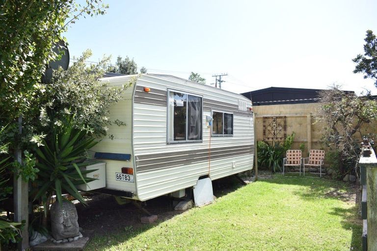 Photo of property in 20 Tasman Road, Otaki Beach, Otaki, 5512