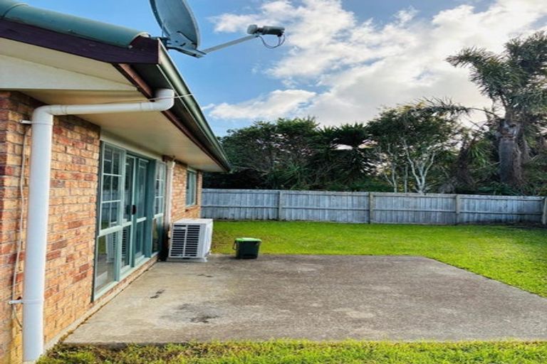 Photo of property in 33 Opawa Crescent, Favona, Auckland, 2024