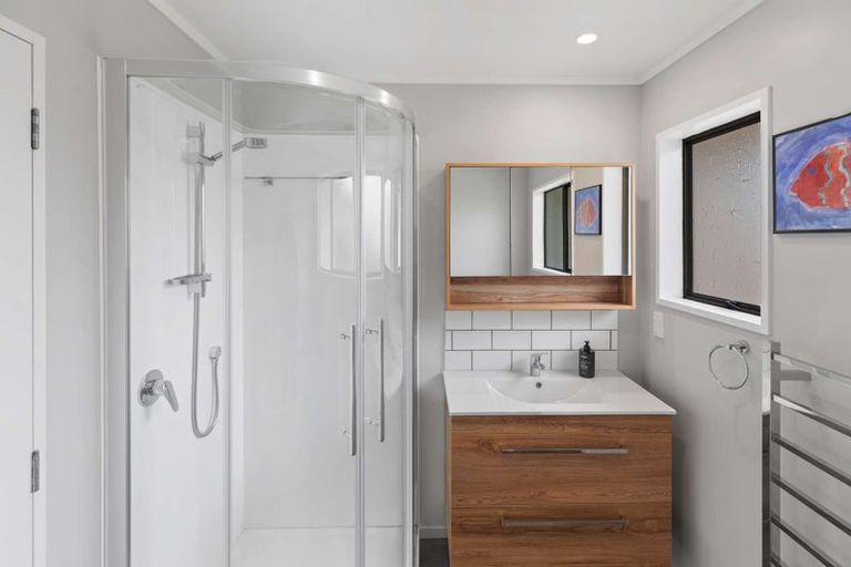 Photo of property in 26 Humphries Place, Awapuni, Palmerston North, 4412