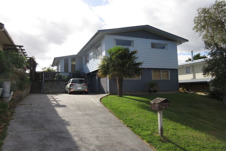 Photo of property in 98 Riwai Street, Paraparaumu, 5032