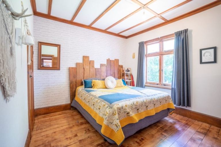 Photo of property in 26 Knowles Street, Terrace End, Palmerston North, 4410