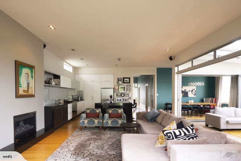 Photo of property in 17 Grosvenor Street, Grey Lynn, Auckland, 1021