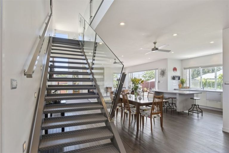 Photo of property in 24 Okarito Avenue, Levin, 5510