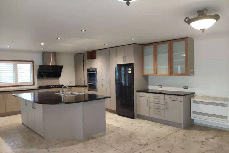 Photo of property in 42 Rame Road, Greenhithe, Auckland, 0632