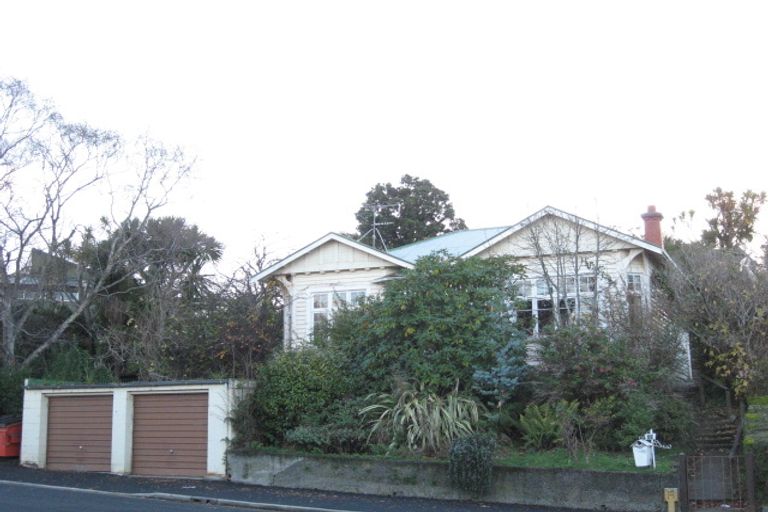 Photo of property in 19 Passmore Crescent, Maori Hill, Dunedin, 9010